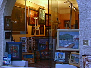 [Une boutique &agrave; St. Tropez qui est un peu trop bleue]