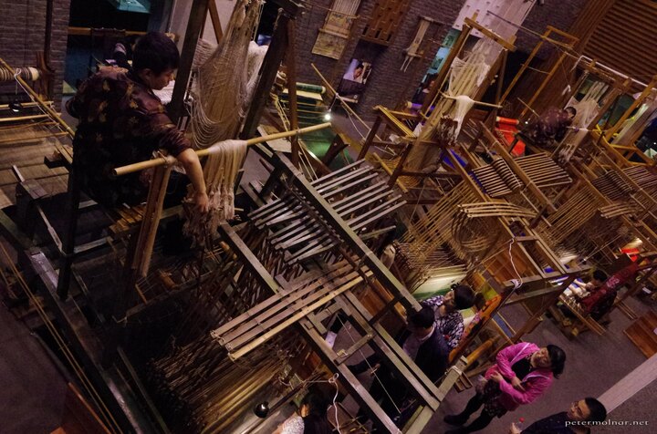 An ancient brocade machine in the Chengdu Shu Brocade and Embroidery
Museum - and it is even more complicated than it looks in the
picture