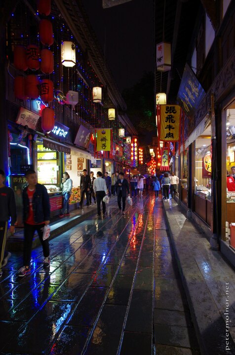 There is a simple trick to overcrowded streets: wait until it rains
during the evening - it gets much spacious