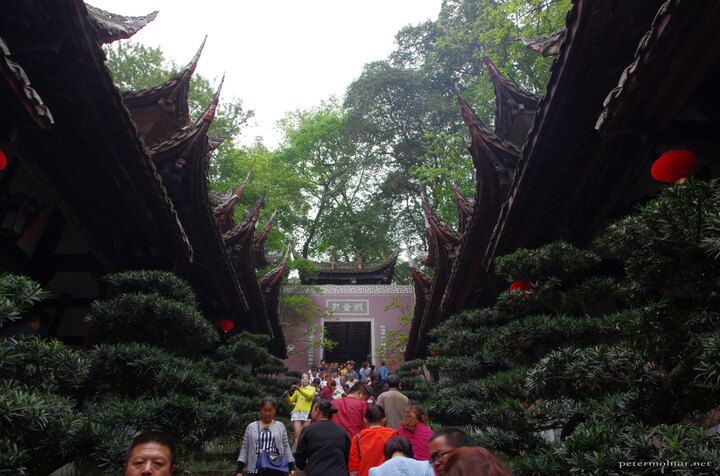 Even the stairs taking you to the mountain was crowded in
Dujiangyan